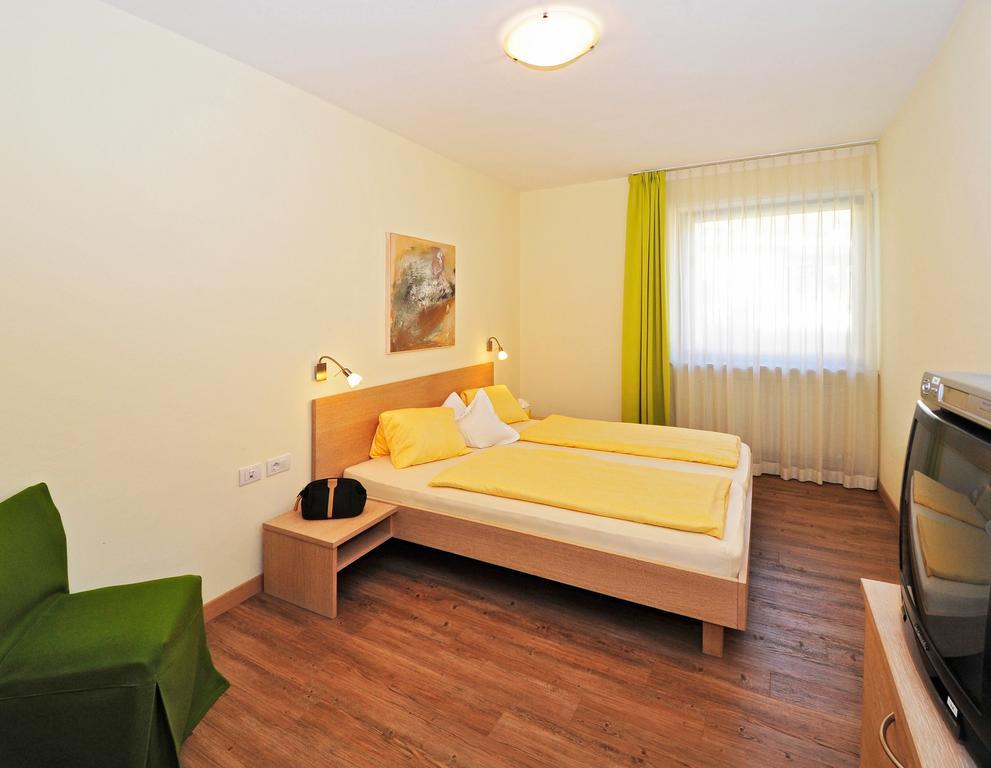 Residence Mignon Rifiano Quarto foto